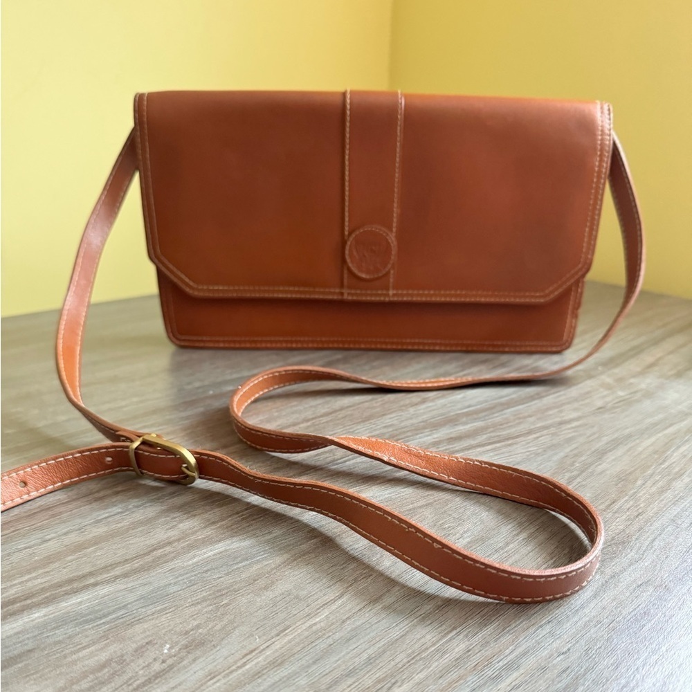 Vintage Liz Claiborne Camel Leather Envelope Clutch Purse. 11.5” by 7” by 3”